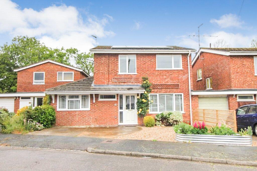 5 bed Link detached for rent in Riseley. From Goodacres Residential - Kempston 5 bed Link detached for rent in Riseley. From Goodacres Residential - Kempston