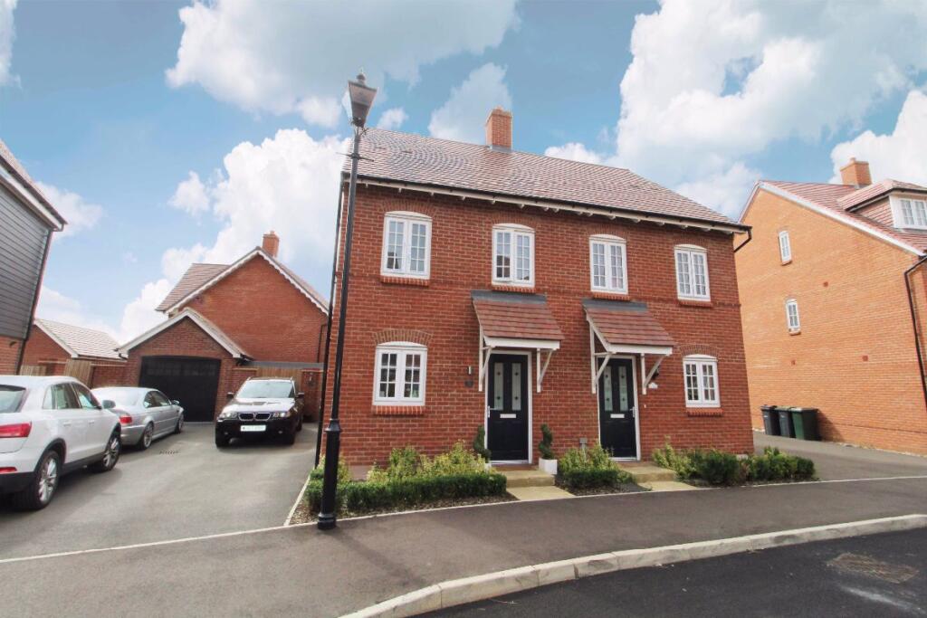 2 bed Semi Detached for rent in Great Denham. From Goodacres Residential - Kempston 2 bed Semi Detached for rent in Great Denham. From Goodacres Residential - Kempston