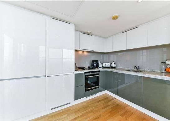 2 bed Flat for rent in Canary Wharf, South Quay. From Jack Barclay Estates Limited Canary Wharf