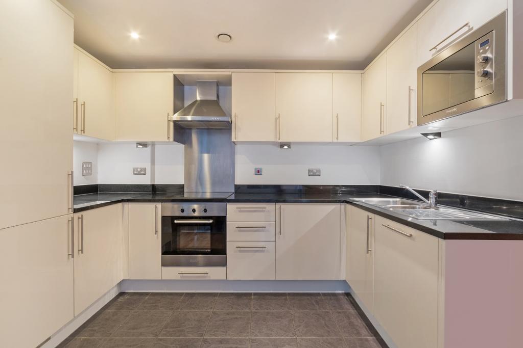 2 bed Apartment for rent in Canary Wharf,  Marsh Wall. From Jack Barclay Estates Limited Canary Wharf