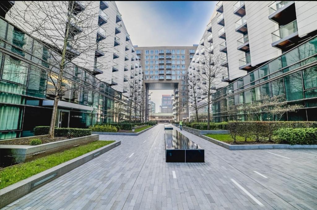 1 bed Apartment for rent in Marsh Wall. From Jack Barclay Estates Limited Canary Wharf