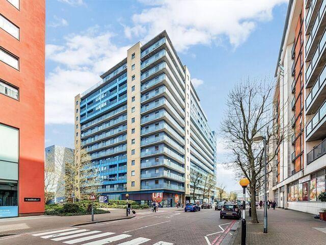 2 bed Flat for rent in Royal Victoria Docks, Canning Town. From Jack Barclay Estates Limited Canary Wharf