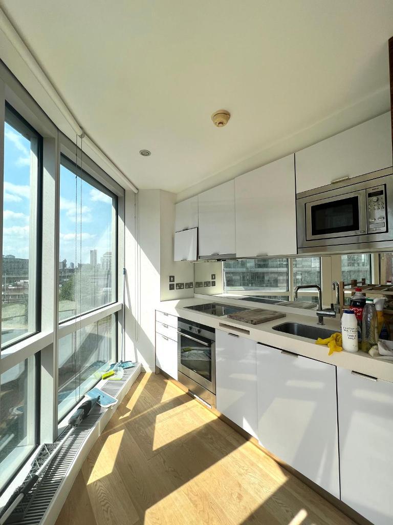 1 bed Flat for rent in Canary Wharf, Blackwall. From Jack Barclay Estates Limited Canary Wharf