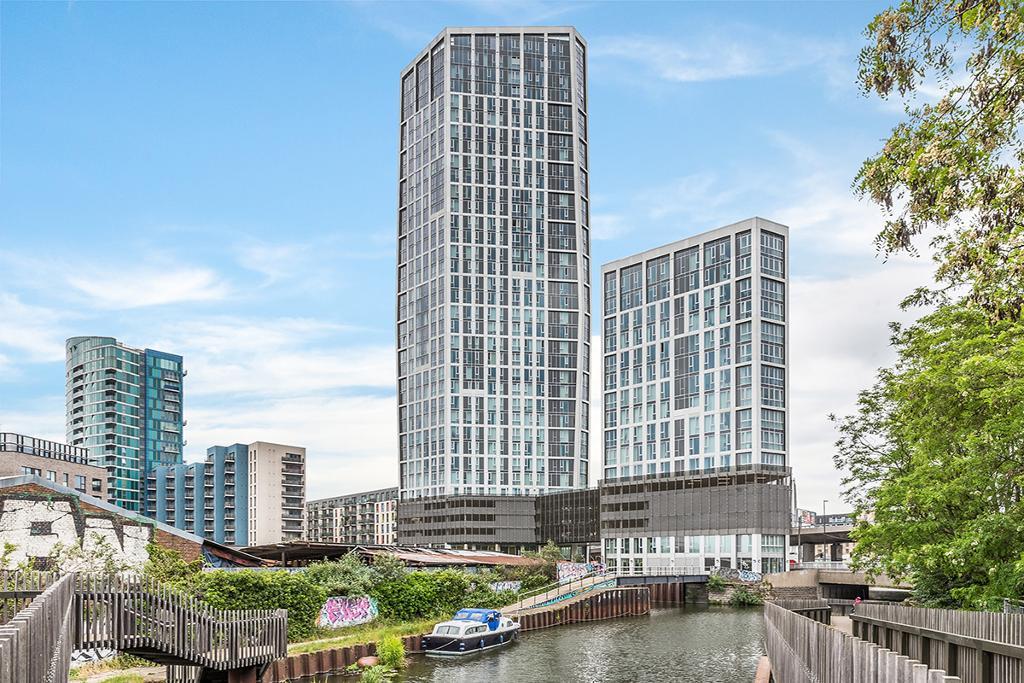 1 bed Apartment for rent in Stratford, Bow. From Jack Barclay Estates Limited Canary Wharf