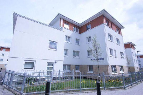 3 bed Flat for rent in Bow, Mile End. From Jack Barclay Estates Limited Canary Wharf