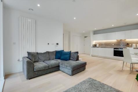 2 bed Apartment for rent in Royal Victoria Docks. From Jack Barclay Estates Limited Canary Wharf