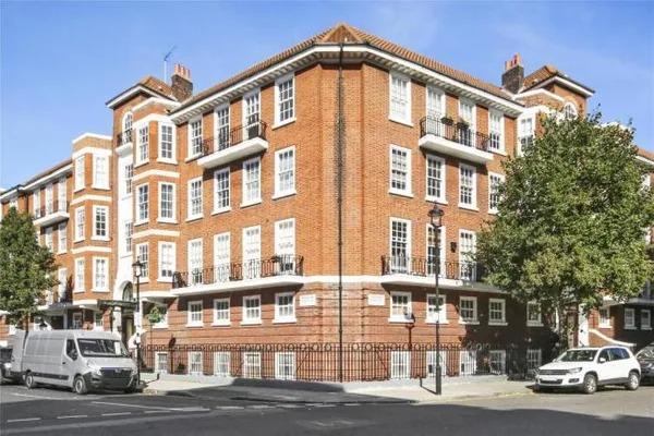 0 bed Studio for rent in Marble Arch, Edgware Road. From Jack Barclay Estates Limited Canary Wharf