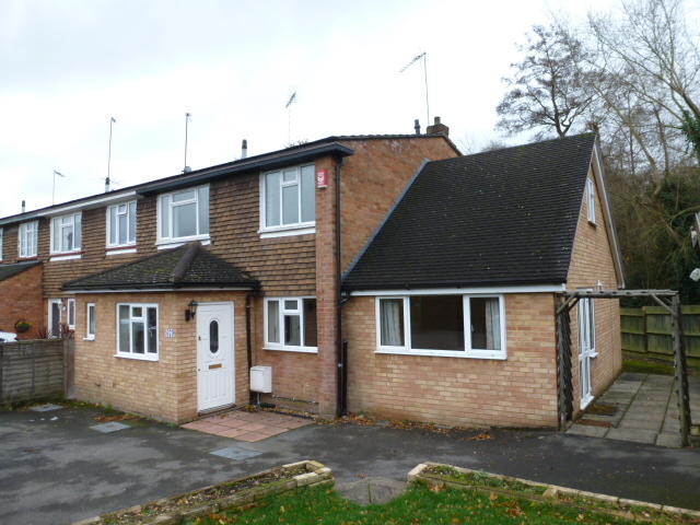 4 bed Semi Detached for rent in Ascot. From Berkshires - Ascot