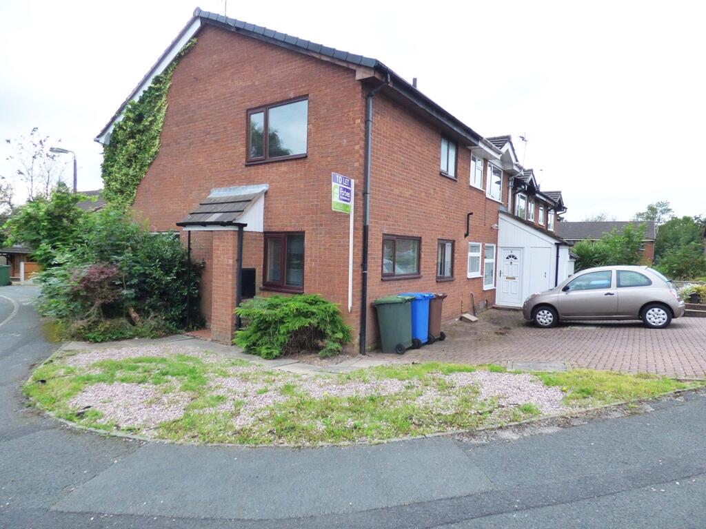 1 bed Town House for rent in Chorley. From Forbes Estates - Clayton-le-Woods