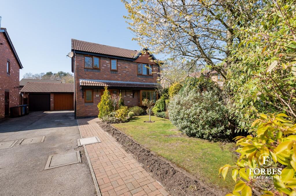 4 bed Detached for rent in Whittle-le-Woods. From Forbes Estates - Clayton-le-Woods 4 bed Detached for rent in Whittle-le-Woods. From Forbes Estates - Clayton-le-Woods
