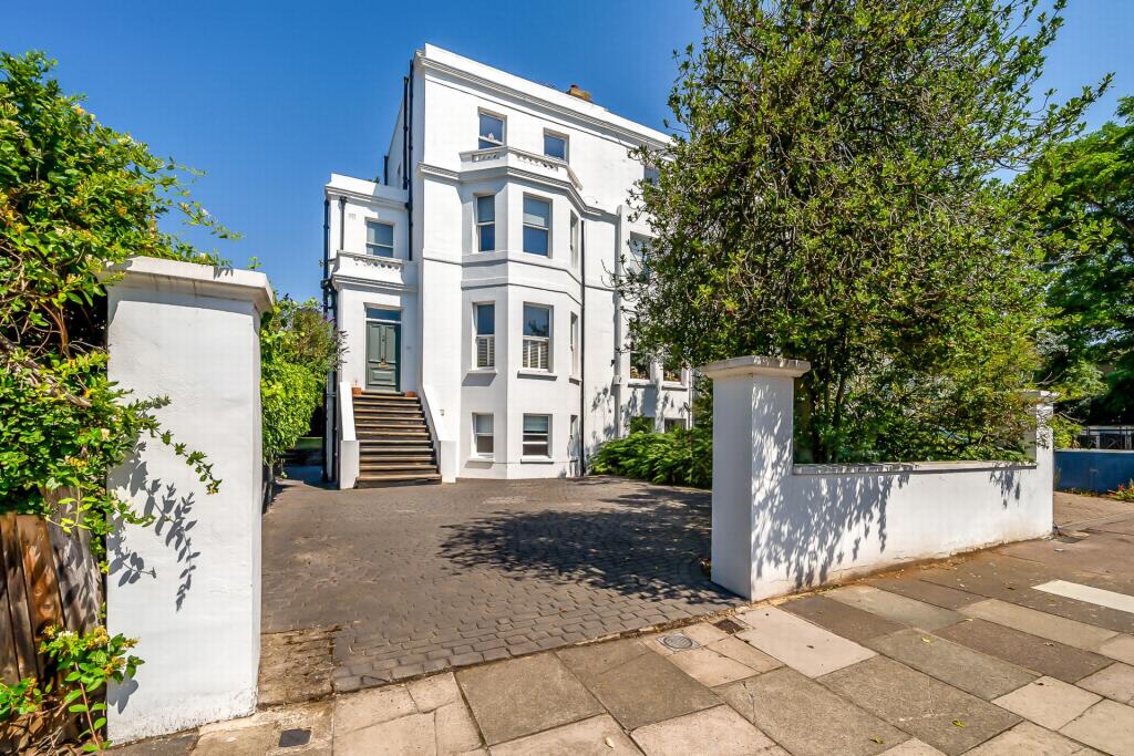 1 bed 1st Floor Flat for rent in Woolwich. From Heath Estates - Blackheath 1 bed 1st Floor Flat for rent in Woolwich. From Heath Estates - Blackheath