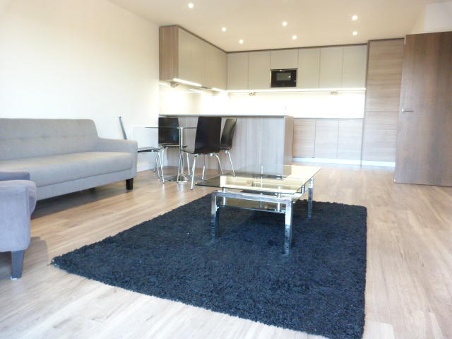 2 bed Apartment for rent in Hendon. From Becker and Co Mill Hill 2 bed Apartment for rent in Hendon. From Becker and Co Mill Hill