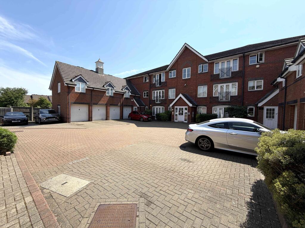 1 bed Apartment for rent in London. From Becker and Co Mill Hill
