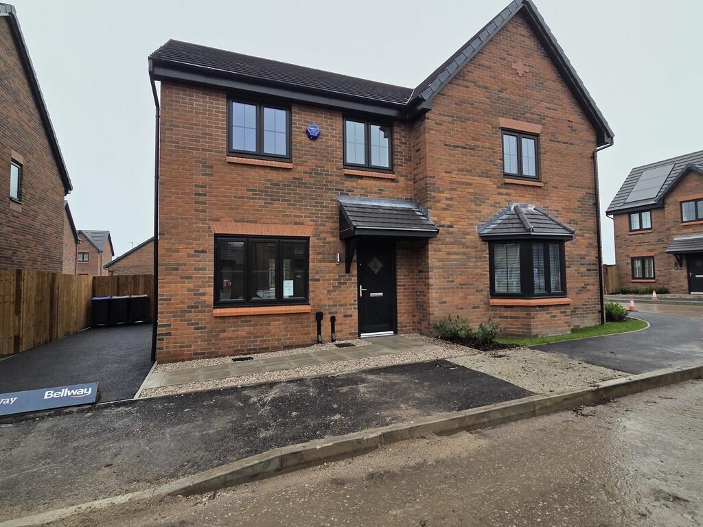 3 bed Semi Detached for rent in . From RedRose - Chorley