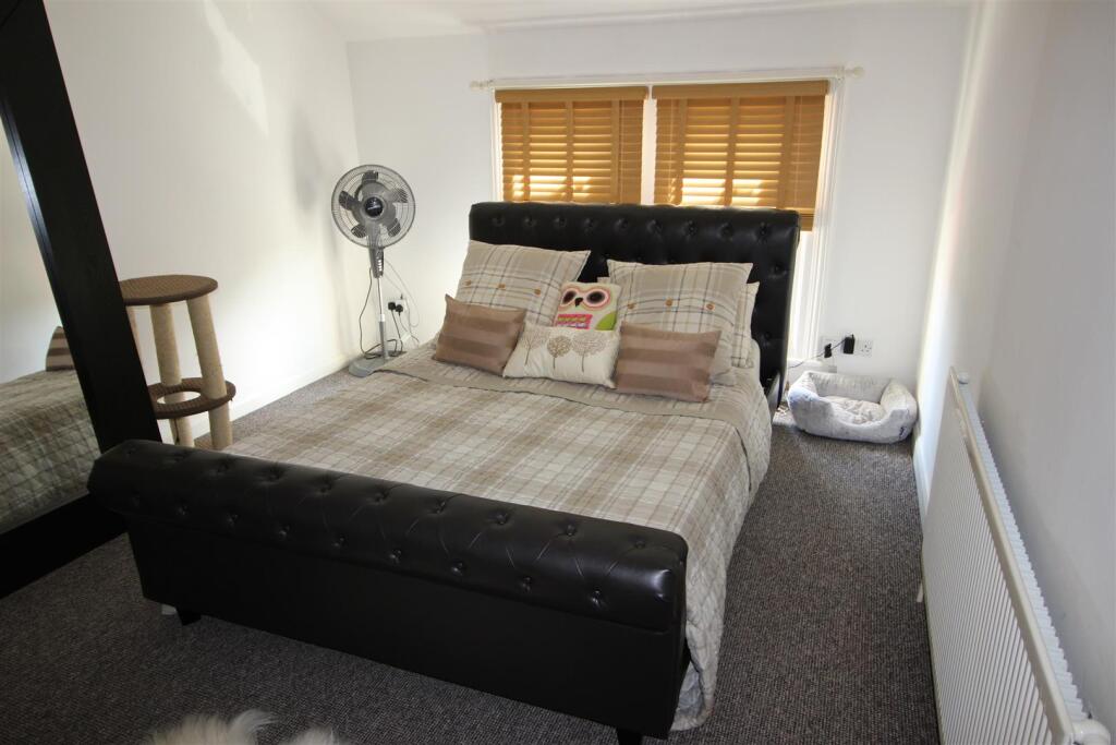 2 bed 1st Floor Flat for rent in Mansfield. From Redstones - Willenhall