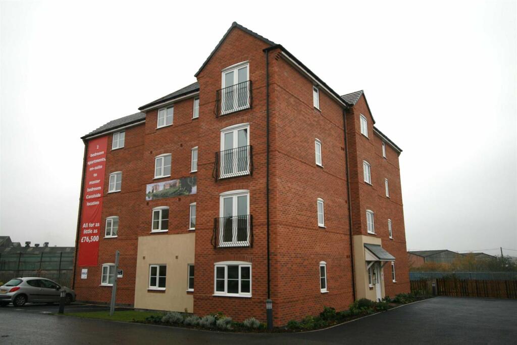 2 bed Apartment for rent in Walsall. From Redstones - Willenhall 2 bed Apartment for rent in Walsall. From Redstones - Willenhall