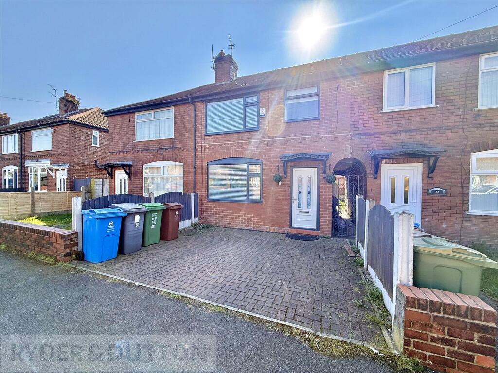 3 bed Town House for rent in Chadderton. From Ryder & Dutton - Chadderton