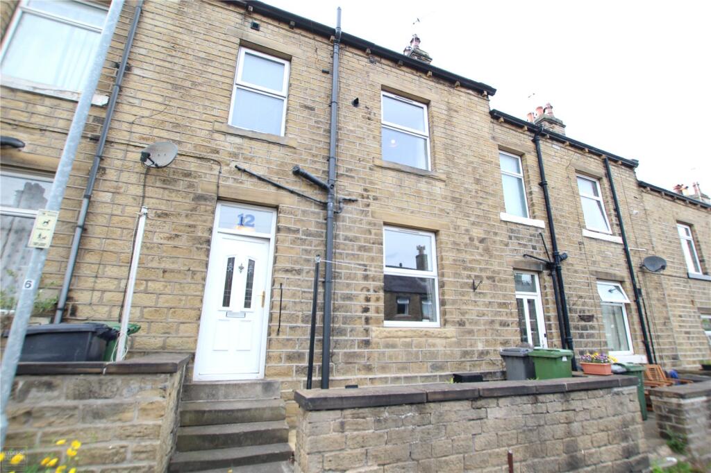 2 bed Mid Terraced House for rent in Oldfield. From Ryder & Dutton - Holmfirth 2 bed Mid Terraced House for rent in Oldfield. From Ryder & Dutton - Holmfirth