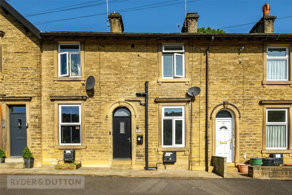 2 bed Mid Terraced House for rent in Holmfirth. From Ryder & Dutton - Holmfirth