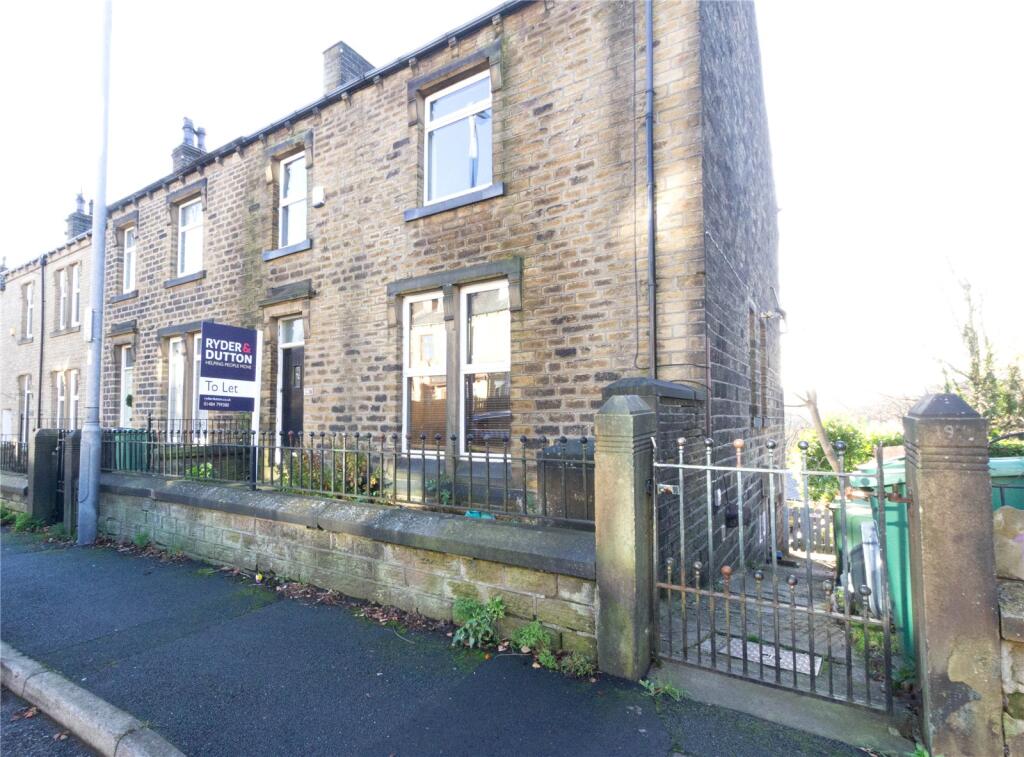 3 bed Mid Terraced House for rent in Outlane. From Ryder & Dutton - Huddersfield 3 bed Mid Terraced House for rent in Outlane. From Ryder & Dutton - Huddersfield