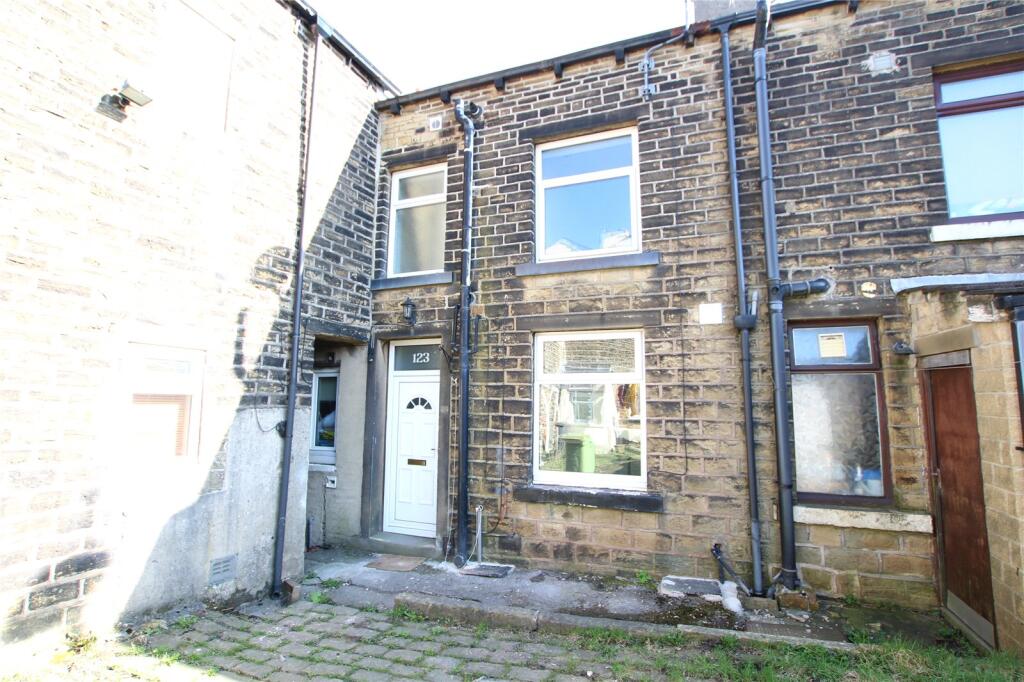 1 bed Mid Terraced House for rent in Huddersfield. From Ryder & Dutton - Huddersfield