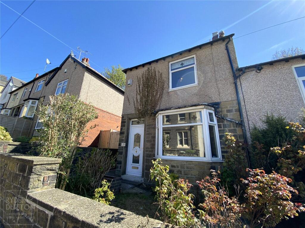 2 bed Mid Terraced House for rent in Outlane. From Ryder & Dutton - Huddersfield 2 bed Mid Terraced House for rent in Outlane. From Ryder & Dutton - Huddersfield