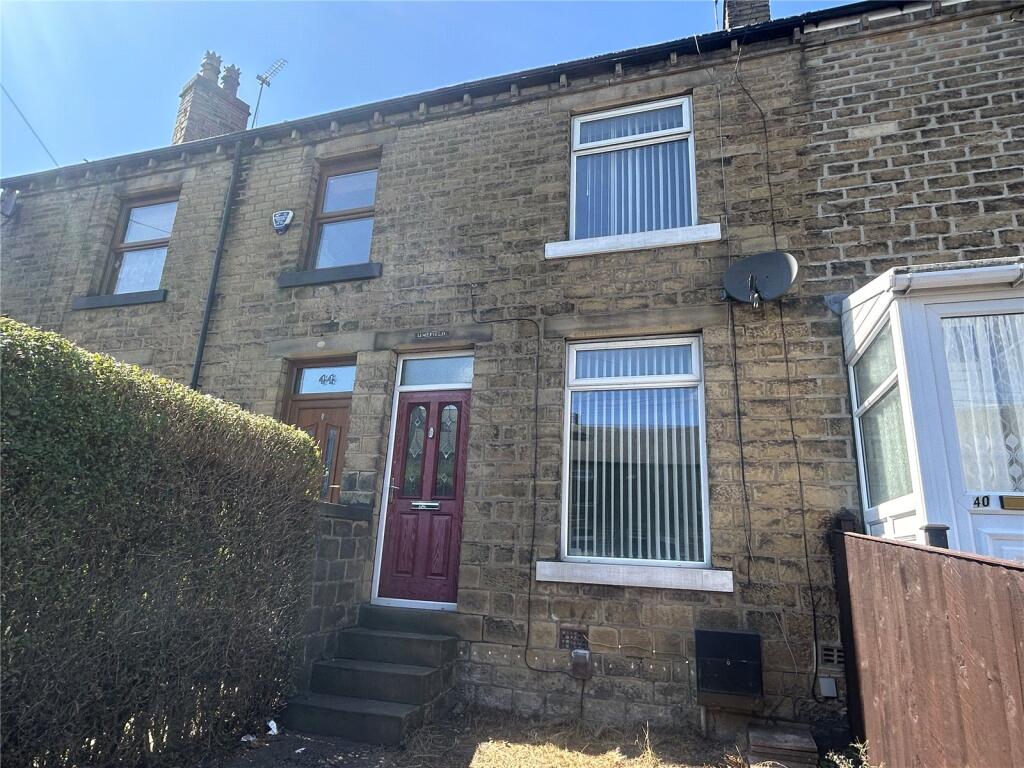 2 bed Mid Terraced House for rent in Huddersfield. From Ryder & Dutton - Huddersfield 2 bed Mid Terraced House for rent in Huddersfield. From Ryder & Dutton - Huddersfield