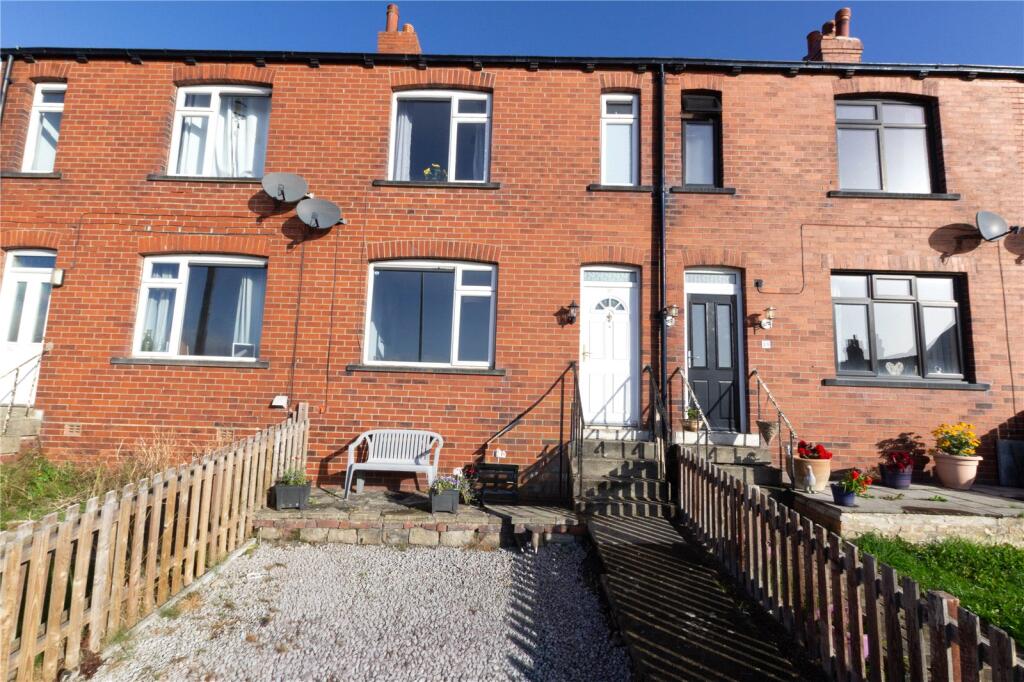2 bed Mid Terraced House for rent in Flockton. From Ryder & Dutton - Huddersfield
