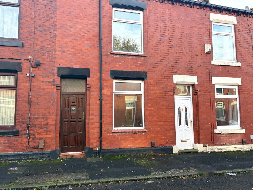 2 bed Mid Terraced House for rent in Scouthead. From Ryder & Dutton - Oldham