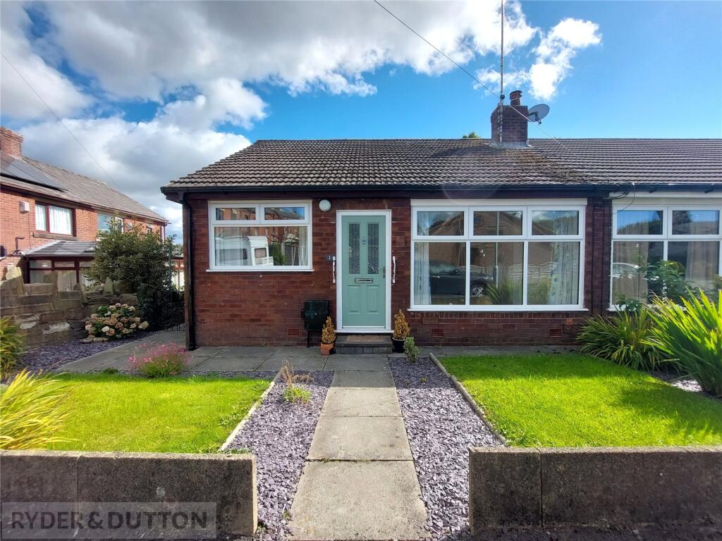 2 bed Bungalow for rent in Shaw. From Ryder & Dutton - Royton 2 bed Bungalow for rent in Shaw. From Ryder & Dutton - Royton