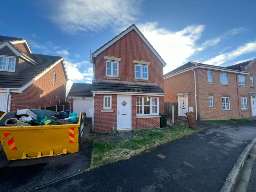 3 bed Detached House for rent in Rotherham. From Lancasters Property Services - Penistone