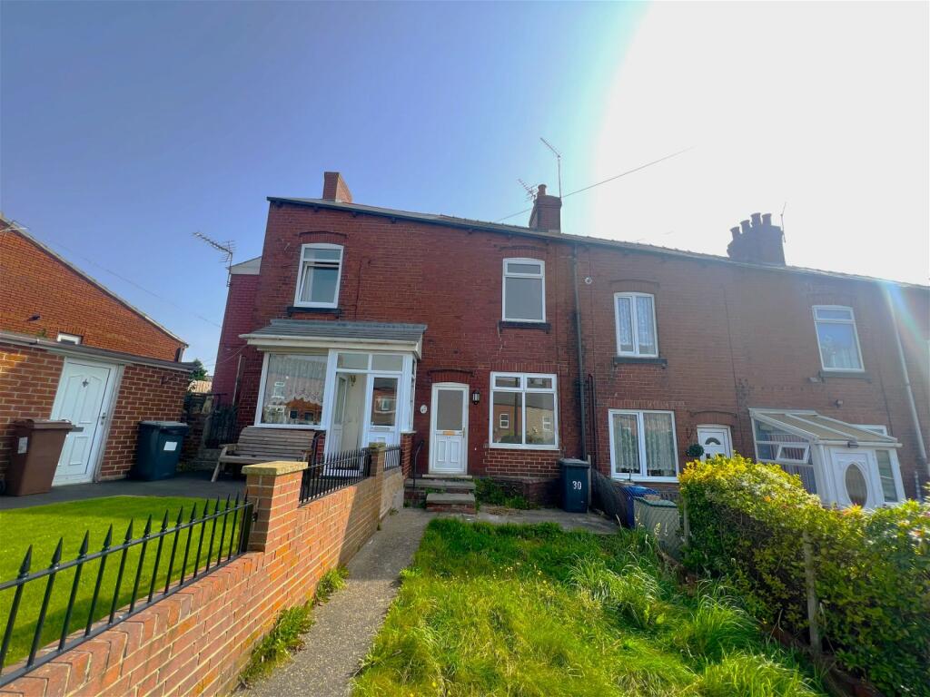 2 bed Mid Terraced House for rent in Hemingfield. From Lancasters Property Services - Penistone