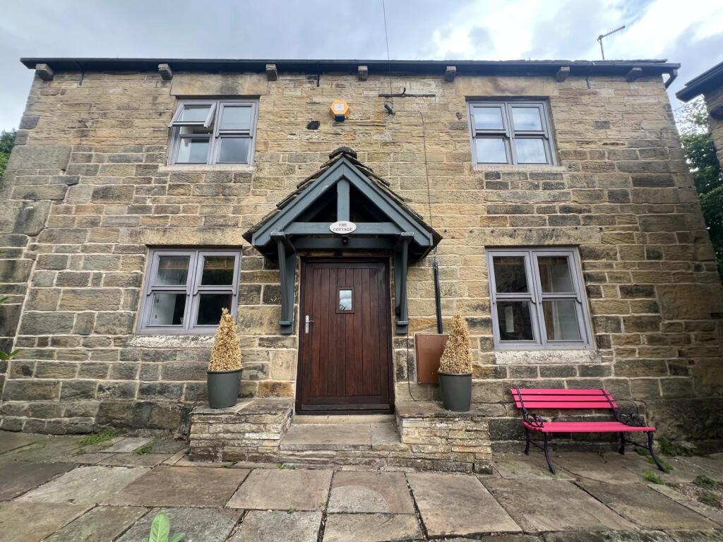 2 bed Cottage for rent in Wharncliffe Side. From Lancasters Property Services - Penistone