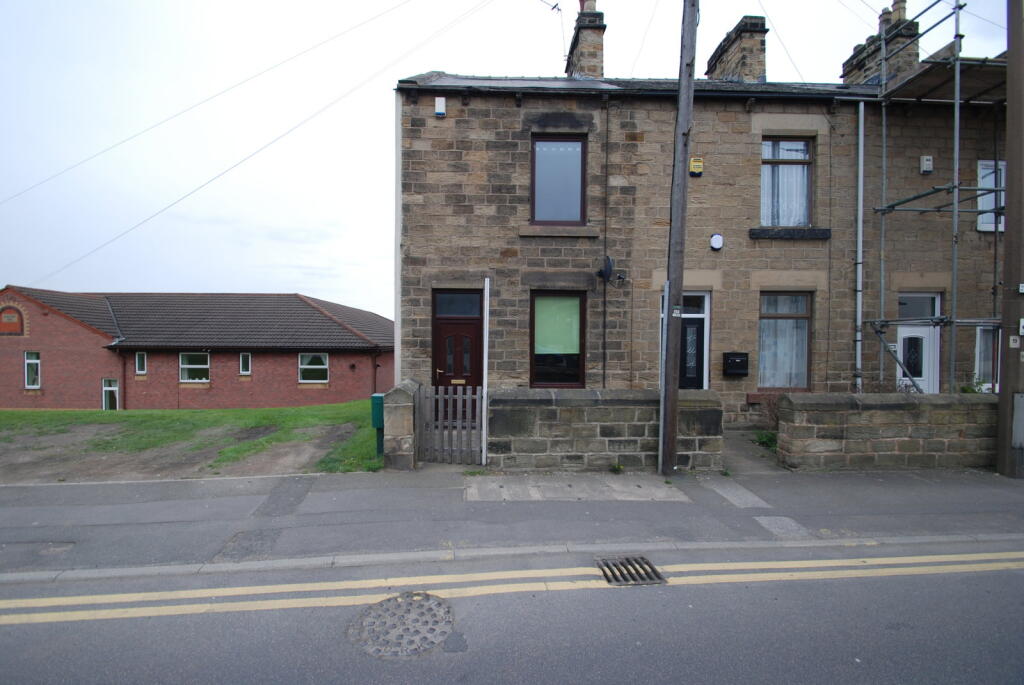 3 bed End of Terrace for rent in Wombwell. From Lancasters Property Services - Penistone