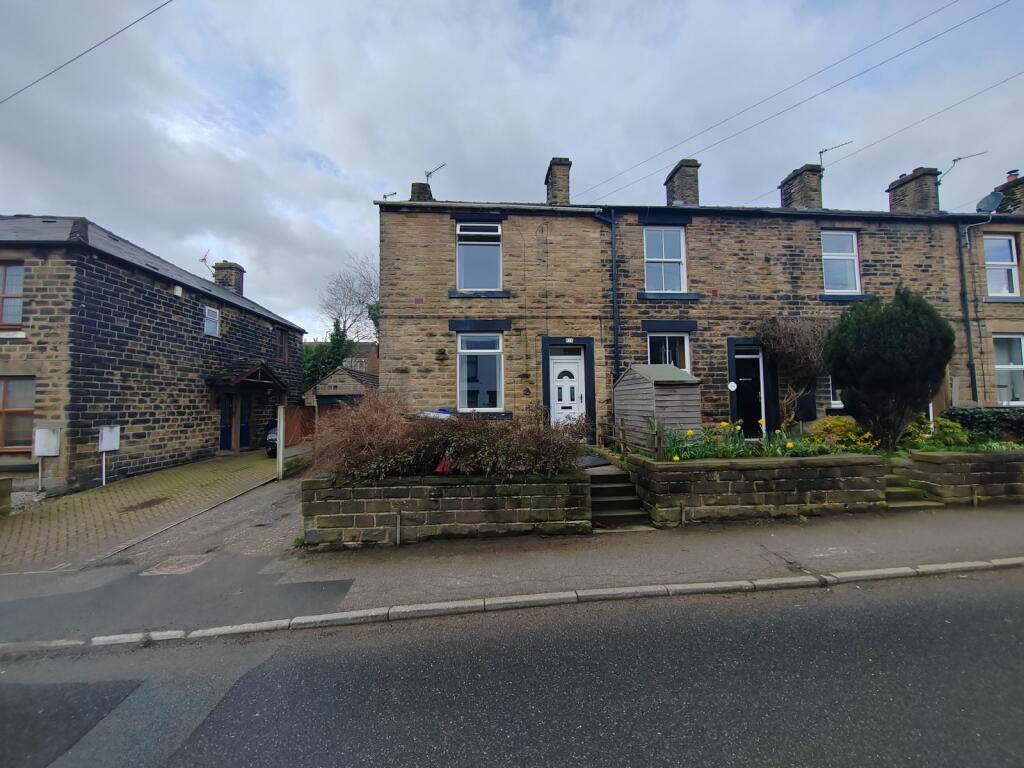 2 bed End of Terrace for rent in Penistone. From Lancasters Property Services - Penistone