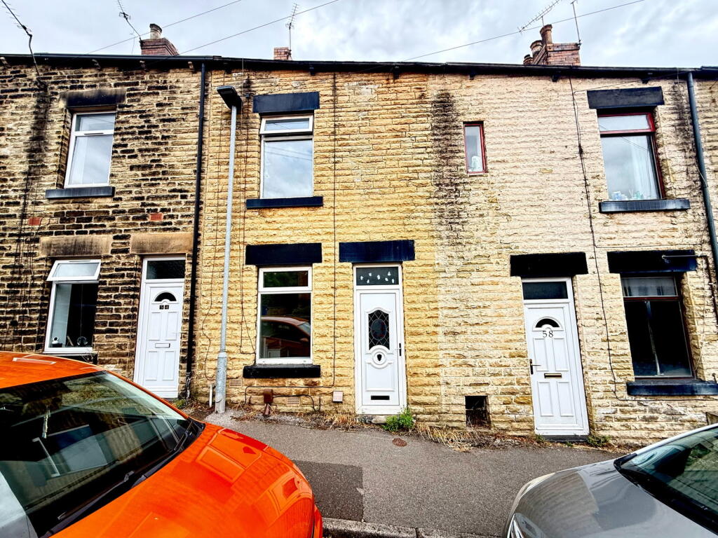 3 bed Mid Terraced House for rent in Barnsley. From Lancasters Property Services - Penistone
