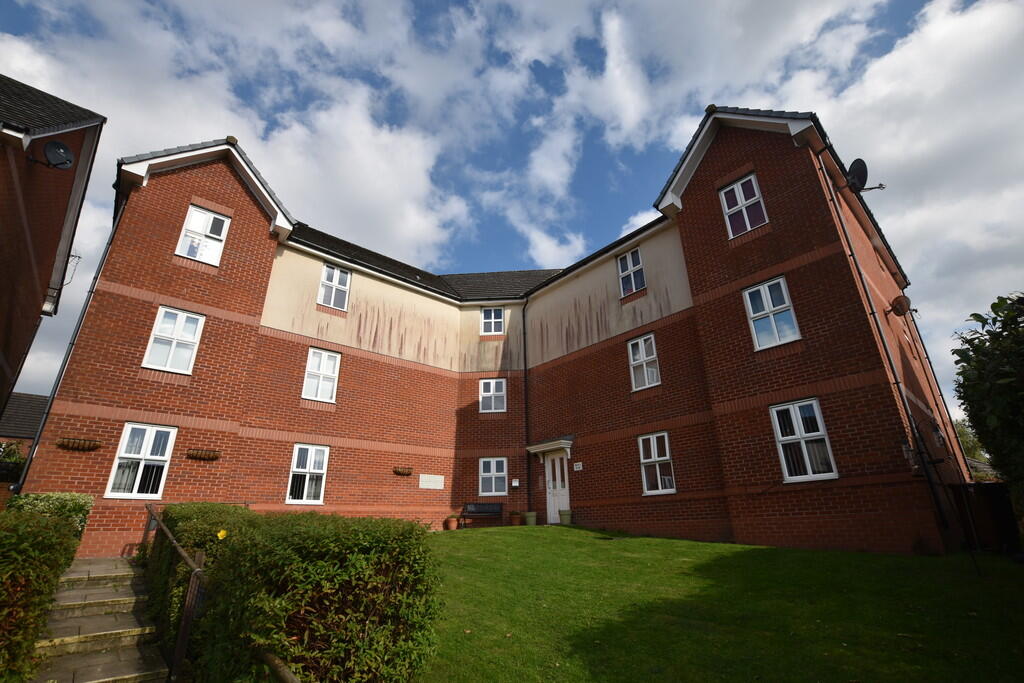 2 bed Apartment for rent in Hyde. From Hannon Holmes Limited - Bolton