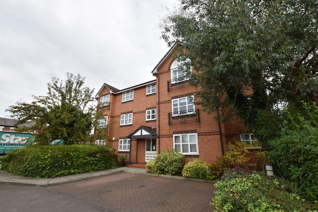 2 bed Apartment for rent in Manchester. From Hannon Holmes Limited - Bolton