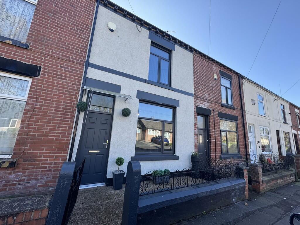 3 bed Mid Terraced House for rent in Little Lever. From Hannon Holmes Limited - Bolton 3 bed Mid Terraced House for rent in Little Lever. From Hannon Holmes Limited - Bolton