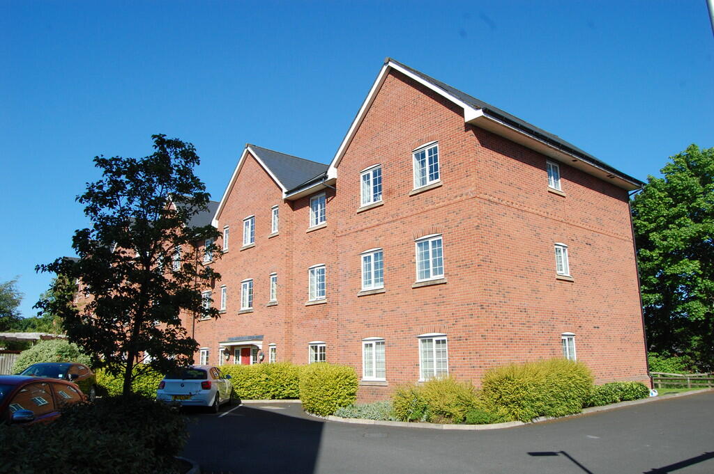 1 bed Apartment for rent in Radcliffe. From Hannon Holmes Limited - Bolton 1 bed Apartment for rent in Radcliffe. From Hannon Holmes Limited - Bolton