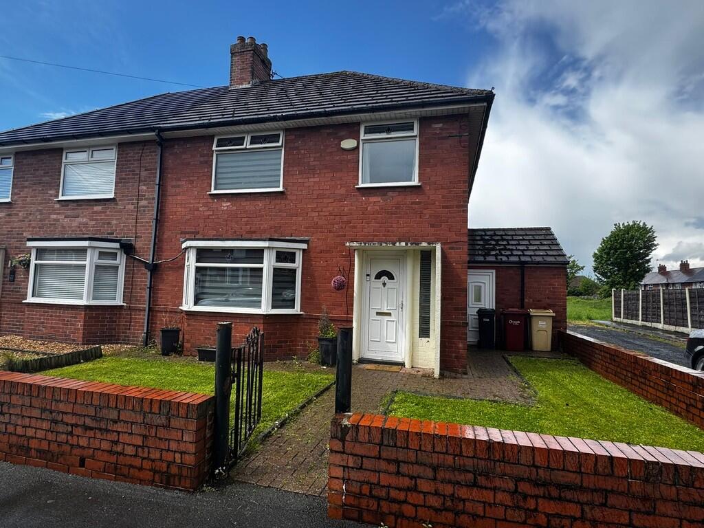3 bed Semi Detached for rent in Bolton. From Hannon Holmes Limited - Bolton 3 bed Semi Detached for rent in Bolton. From Hannon Holmes Limited - Bolton