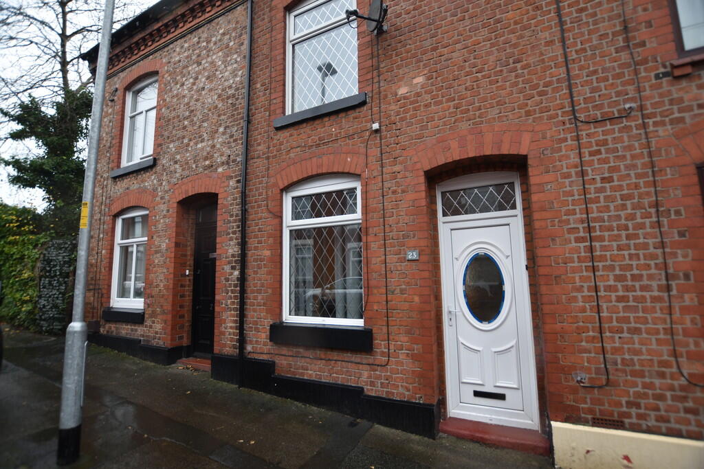 2 bed Mid Terraced House for rent in Ashton-under-Lyne. From Hannon Holmes Limited - Bolton