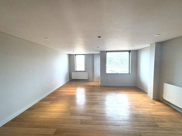 3 bed 1st Floor Flat for rent in Camden Town. From Michael Charles Lettings Camden