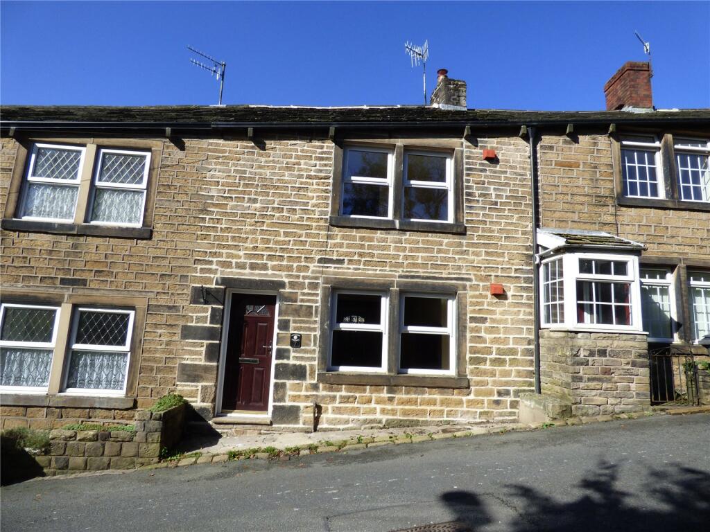 2 bed Mid Terraced House for rent in Delph. From Ryder & Dutton - Uppermill 2 bed Mid Terraced House for rent in Delph. From Ryder & Dutton - Uppermill