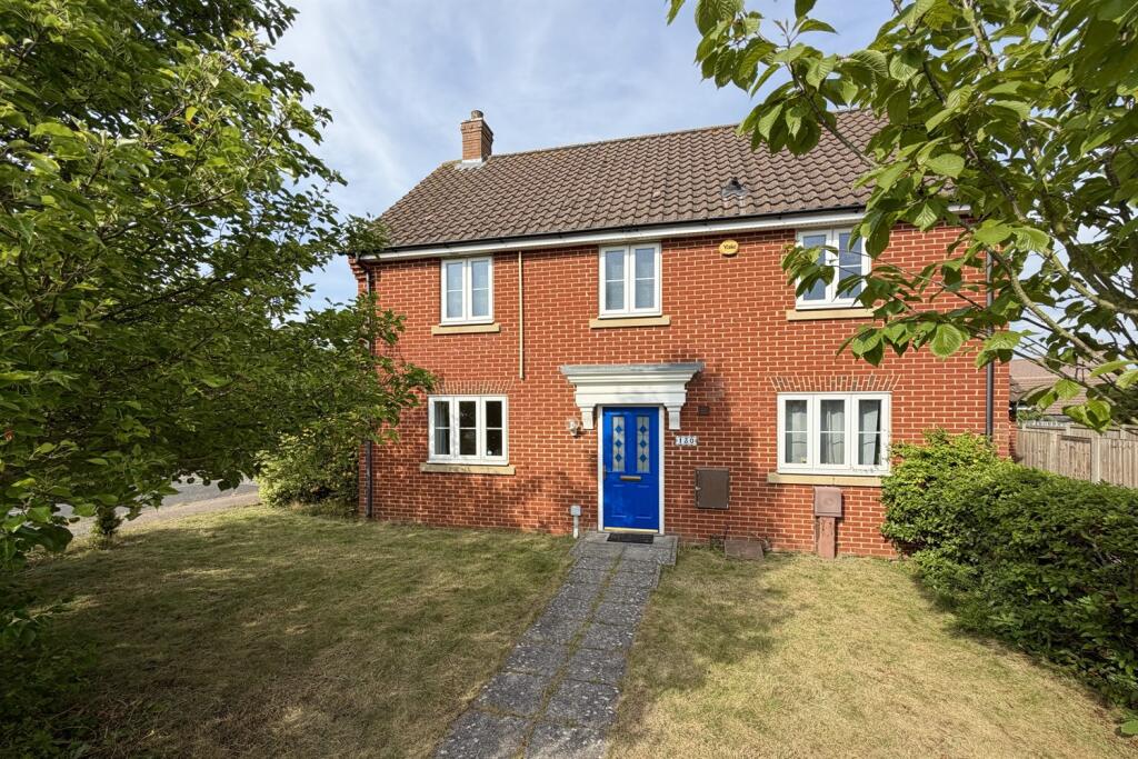 3 bed Detached for rent in Norwich. From Carvels Lettings - Norwich