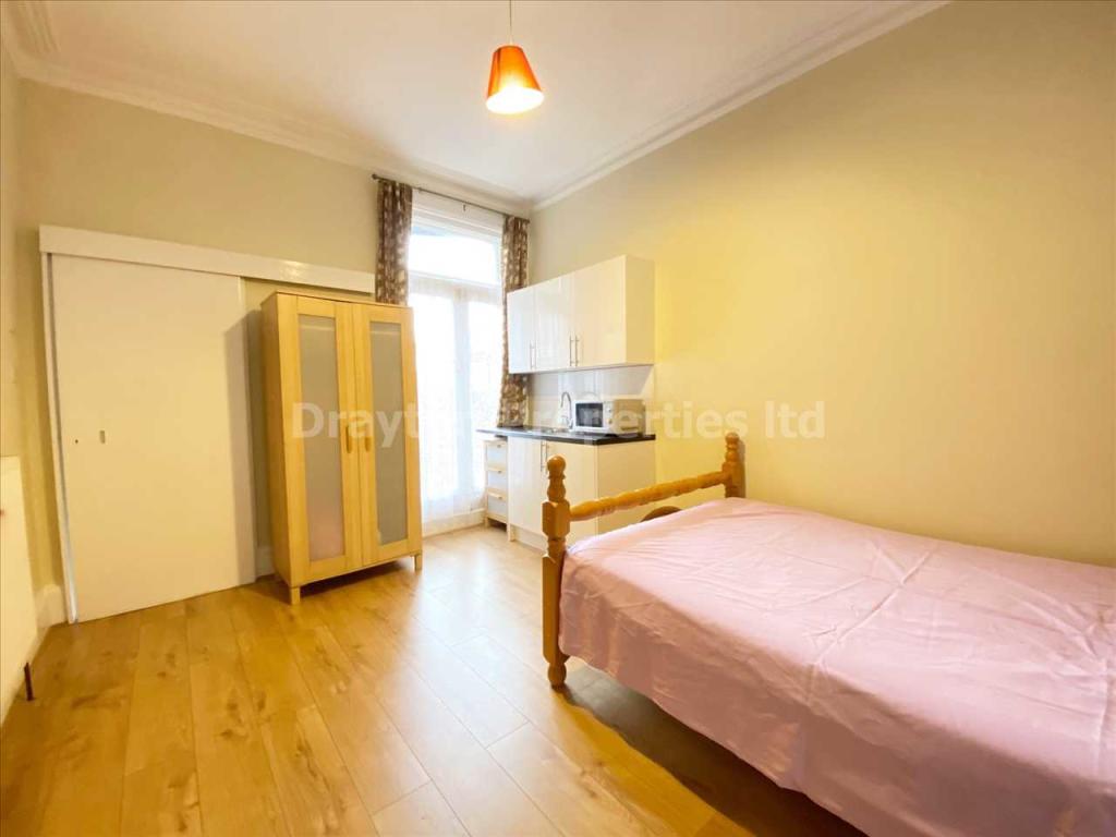 0 bed Studio for rent in Greenford. From Drayton Properties West Ealing