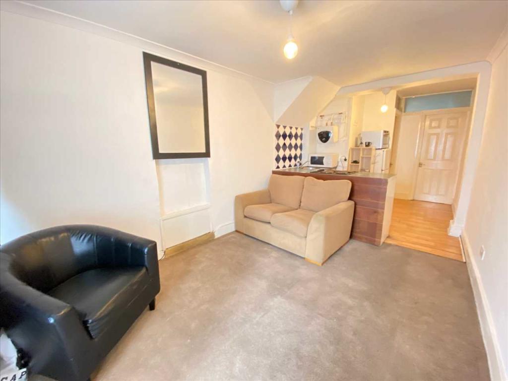 0 bed Studio for rent in Acton. From Drayton Properties West Ealing