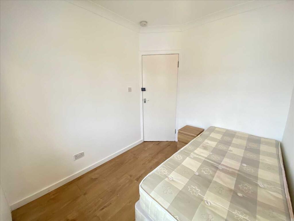 0 bed House Share for rent in Acton. From Drayton Properties West Ealing