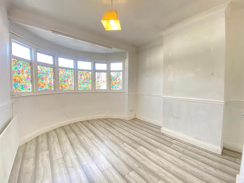 0 bed House Share for rent in Southall. From Drayton Properties West Ealing