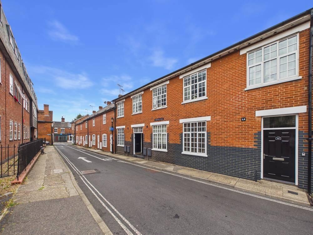 2 bed Mid Terraced House for rent in Colchester. From Fenn Wright - Colchester